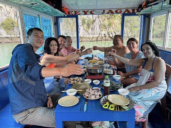 LAN HA  & HA LONG BAY DAY TOUR – KAYAKING – SWIMMING – SEAFOOD LUNCH