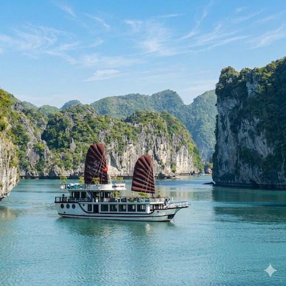 CAT BA 2 DAYS 1 NIGHT PACKAGE - LAN HA BAY – VIET HAI VILLAGE – KAYAKING – CAT CO BEACH